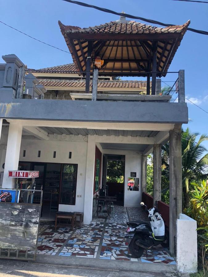 Buana Asti Homestay Tabanan  Ngoại thất bức ảnh