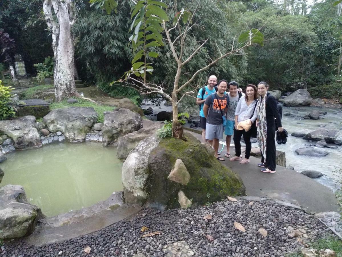Buana Asti Homestay Tabanan  Ngoại thất bức ảnh